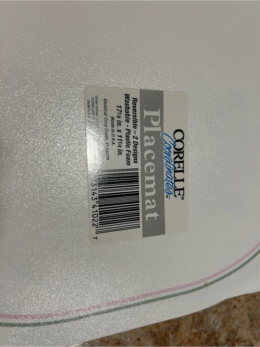 (6)Corning Corelle Shadow Iris reversible vinyl foam placemats 17 1/8”x11.25”New